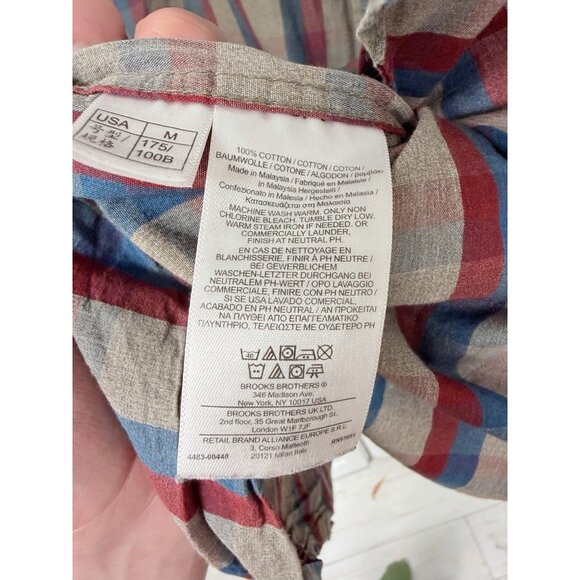 Brooks Brothers Men's Vintage Oxford Button-Up Shirt - Picture 4 of 4